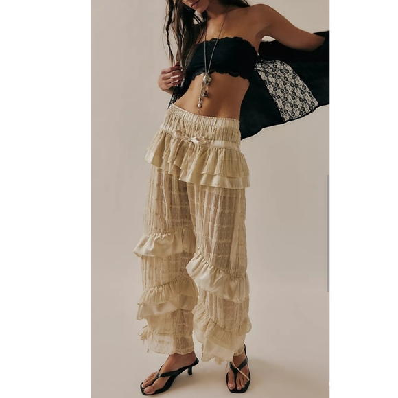 Free People Pants - Free People Belle Ruffle Pants